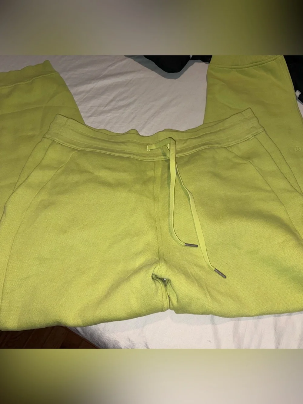 Lululemon size 14 scuba Sweatpants